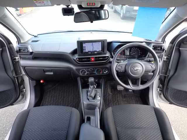 DAIHATSU ROCKY