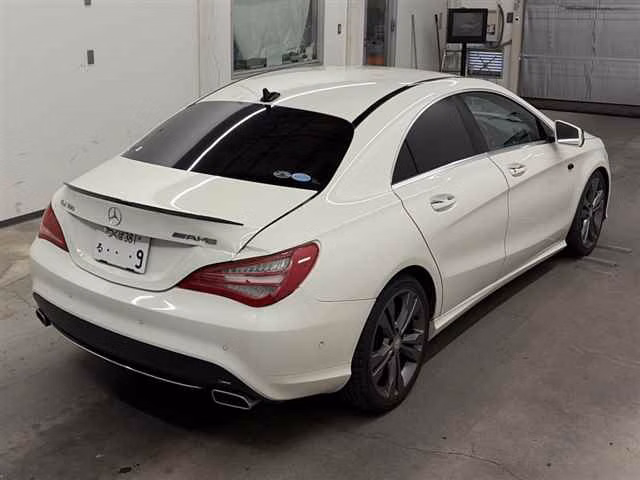 MERCEDES-BENZ CLA-CLASS
