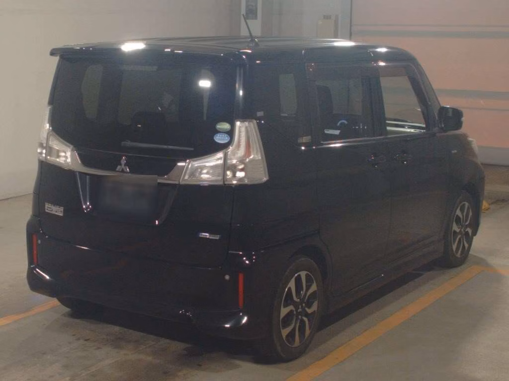 MITSUBISHI DELICA D:2