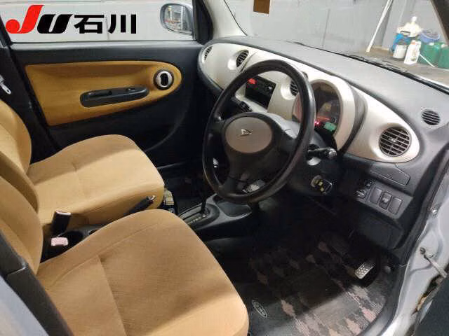 DAIHATSU MIRA GINO