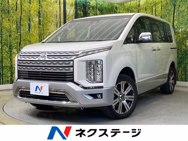 MITSUBISHI DELICA D:5