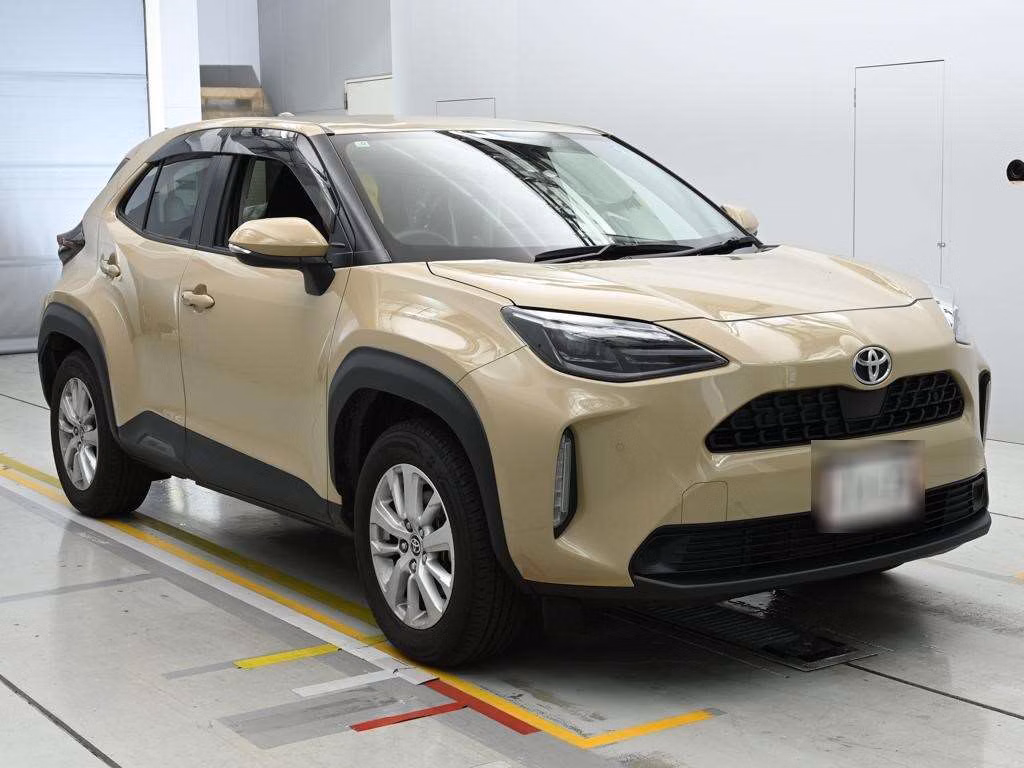 TOYOTA YARIS CROSS