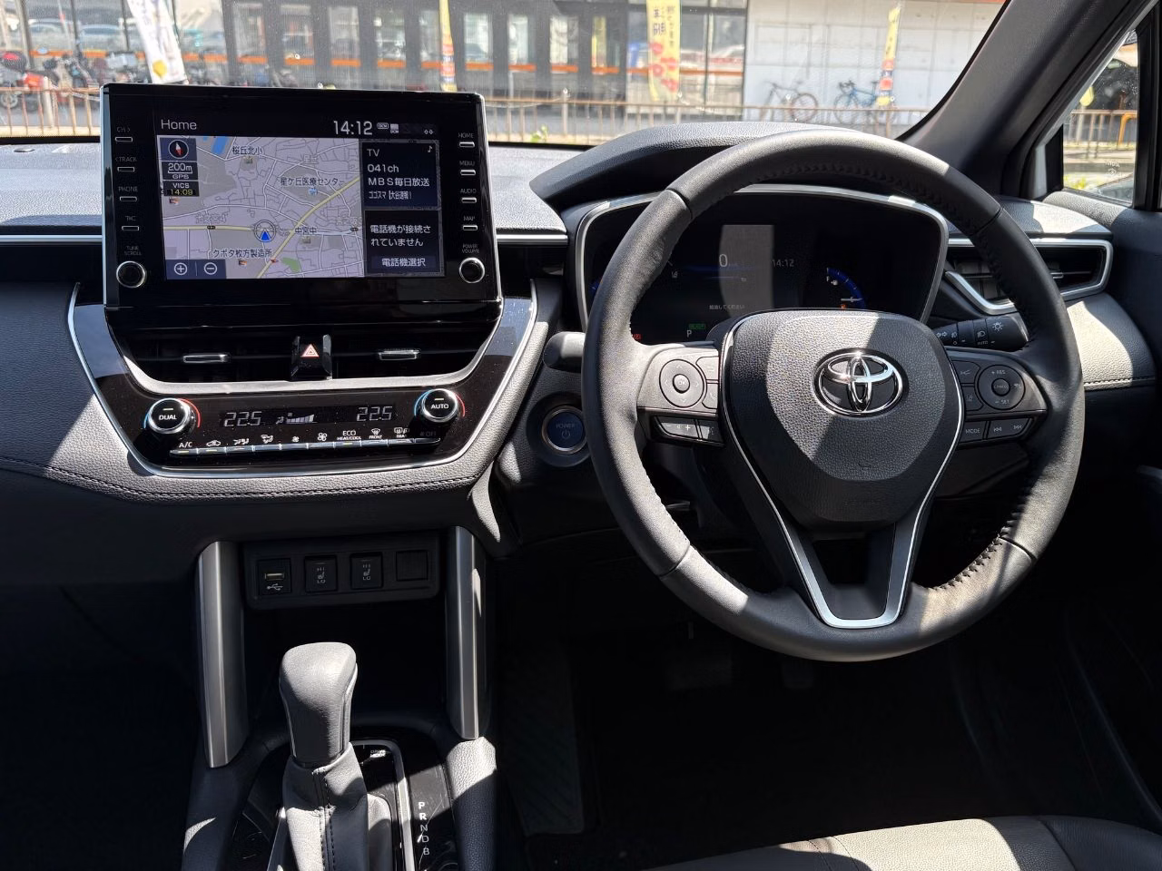 TOYOTA COROLLA CROSS