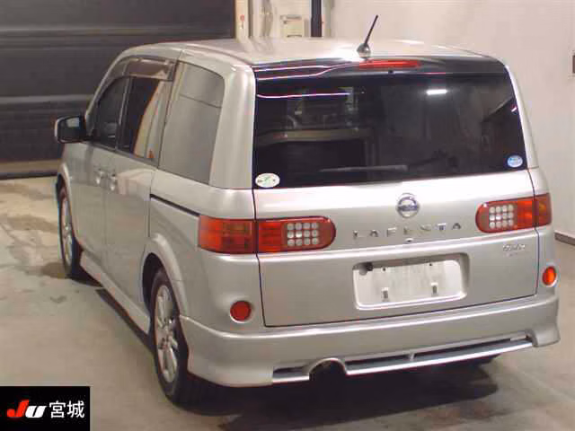 NISSAN LAFESTA