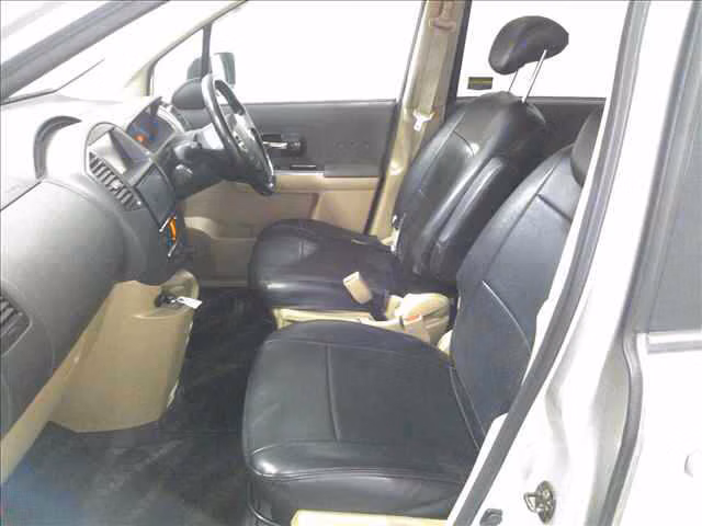 NISSAN LAFESTA