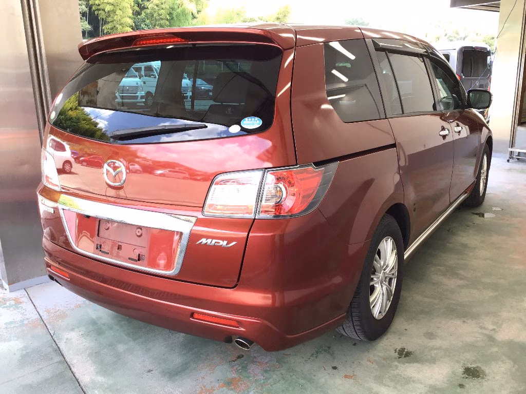MAZDA MPV