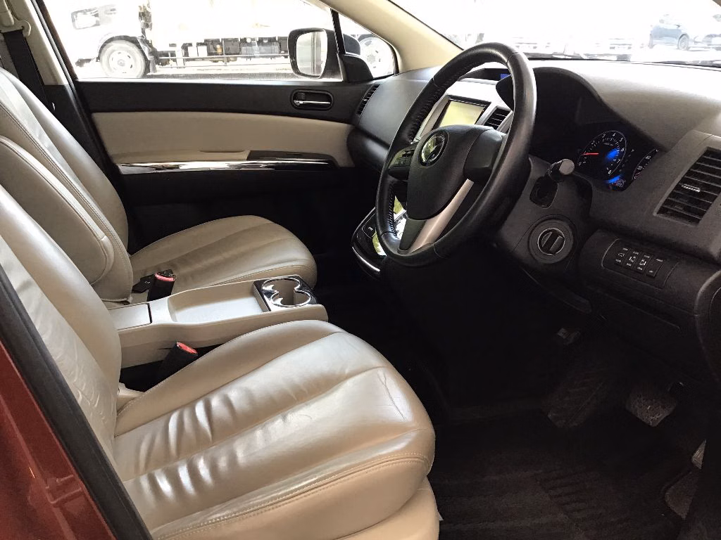 MAZDA MPV