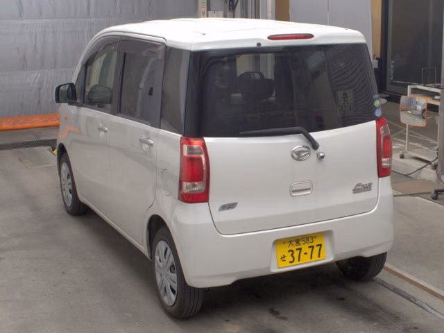 DAIHATSU TANTO EXE