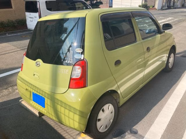 DAIHATSU ESSE