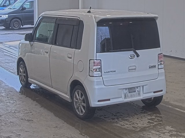 DAIHATSU MOVE CONTE