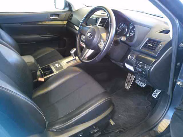SUBARU LEGACY