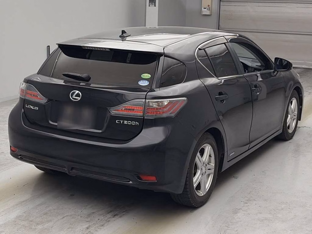 LEXUS CT200H
