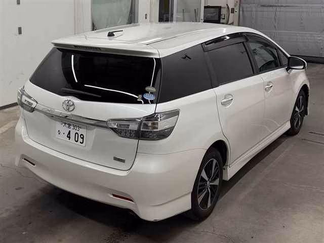 TOYOTA WISH