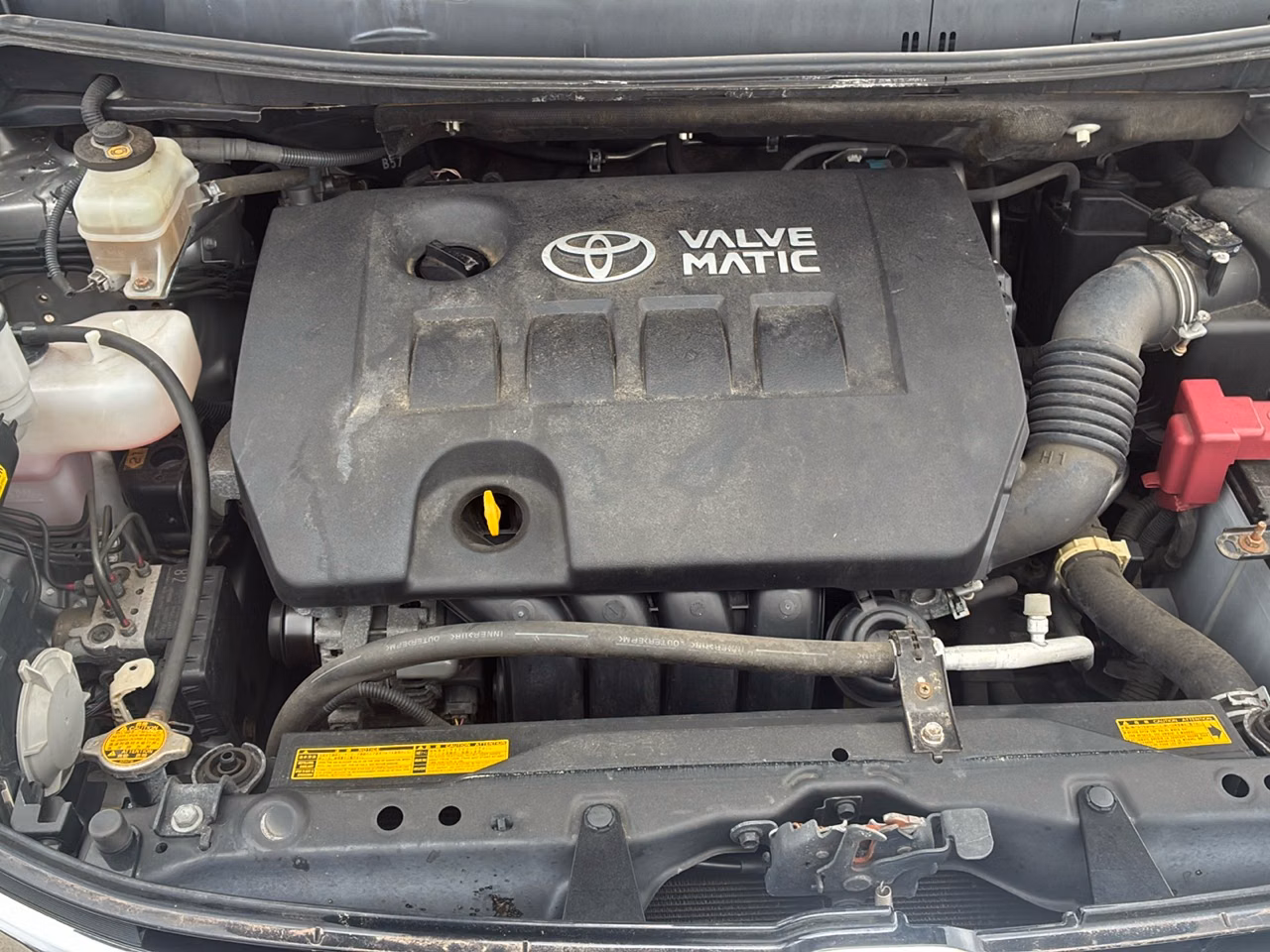 TOYOTA ISIS