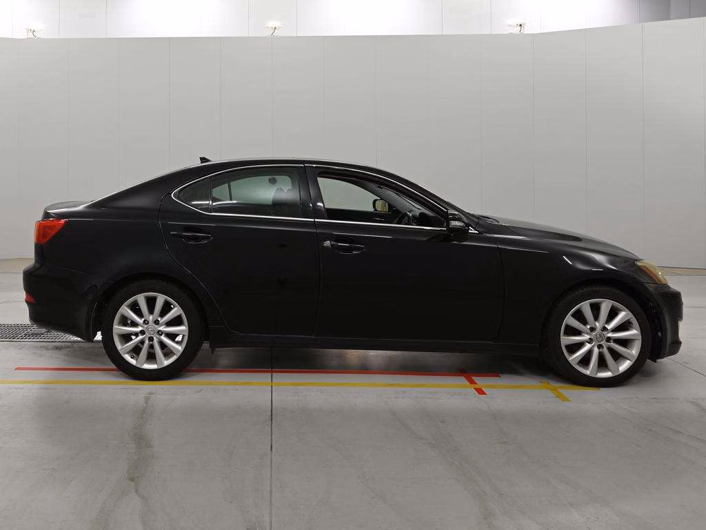 LEXUS IS250