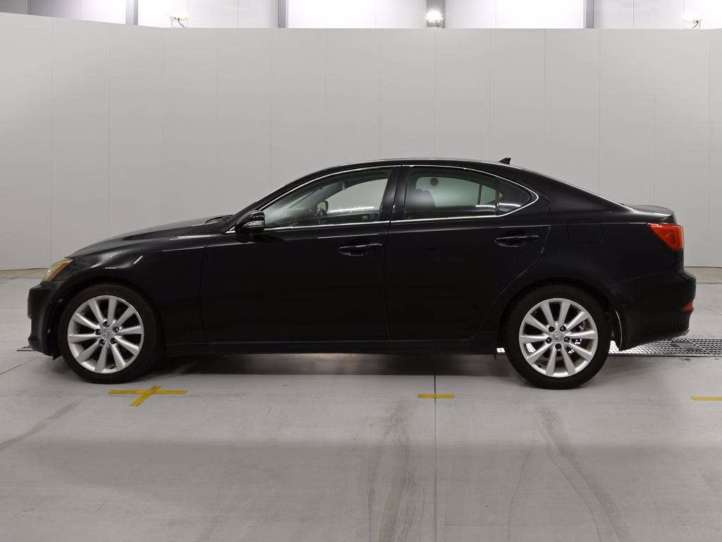 LEXUS IS250