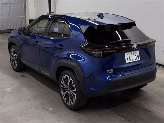 TOYOTA YARIS CROSS