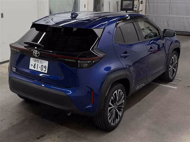 TOYOTA YARIS CROSS