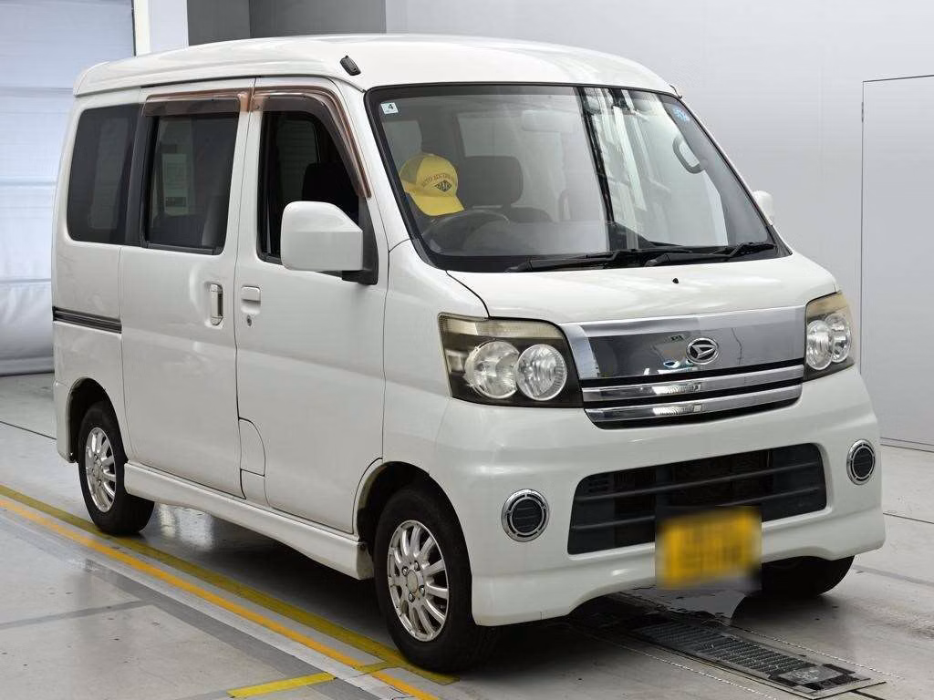 DAIHATSU ATRAI