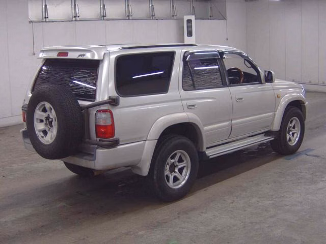 TOYOTA HILUX SURF