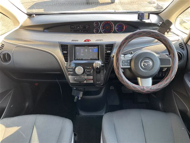 MAZDA BIANTE