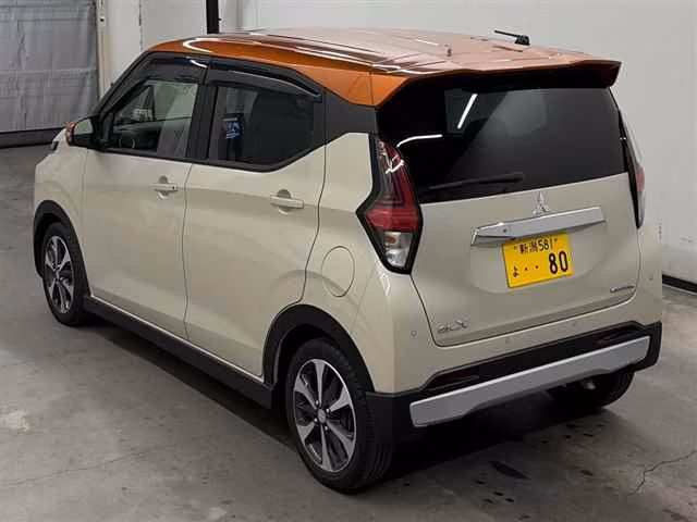 MITSUBISHI EK X