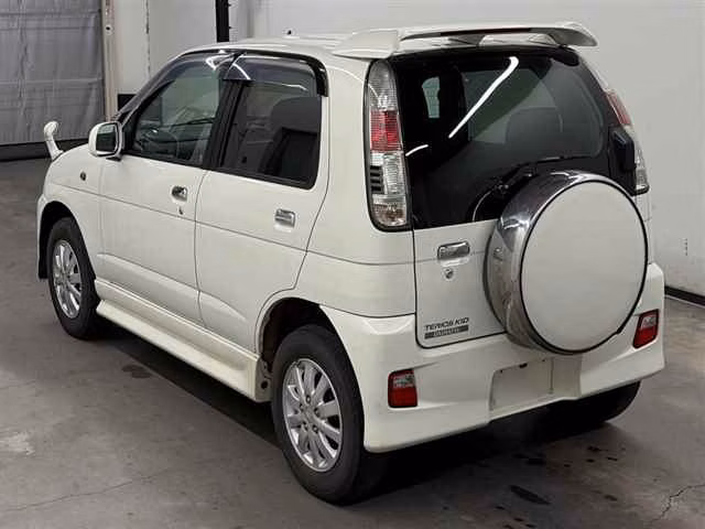 DAIHATSU TERIOS KID