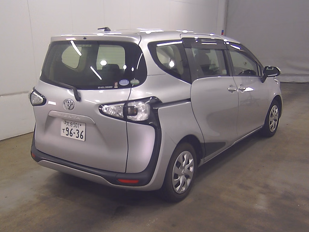 TOYOTA SIENTA