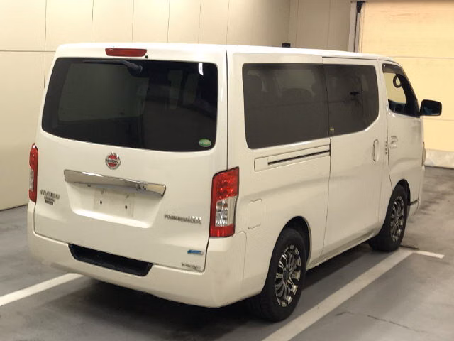 NISSAN NV350 CARAVAN