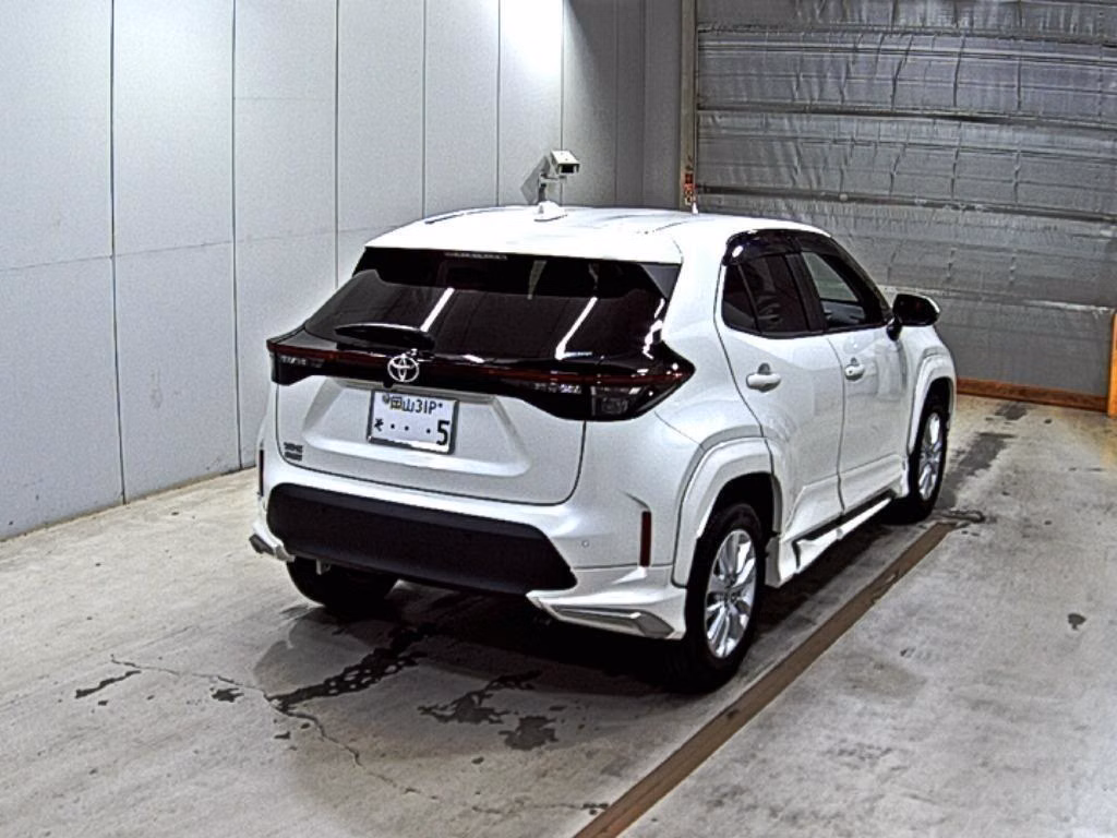 TOYOTA YARIS CROSS