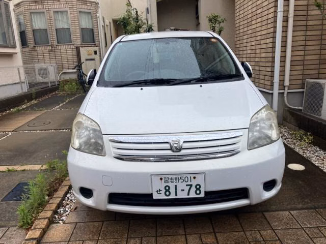TOYOTA RAUM