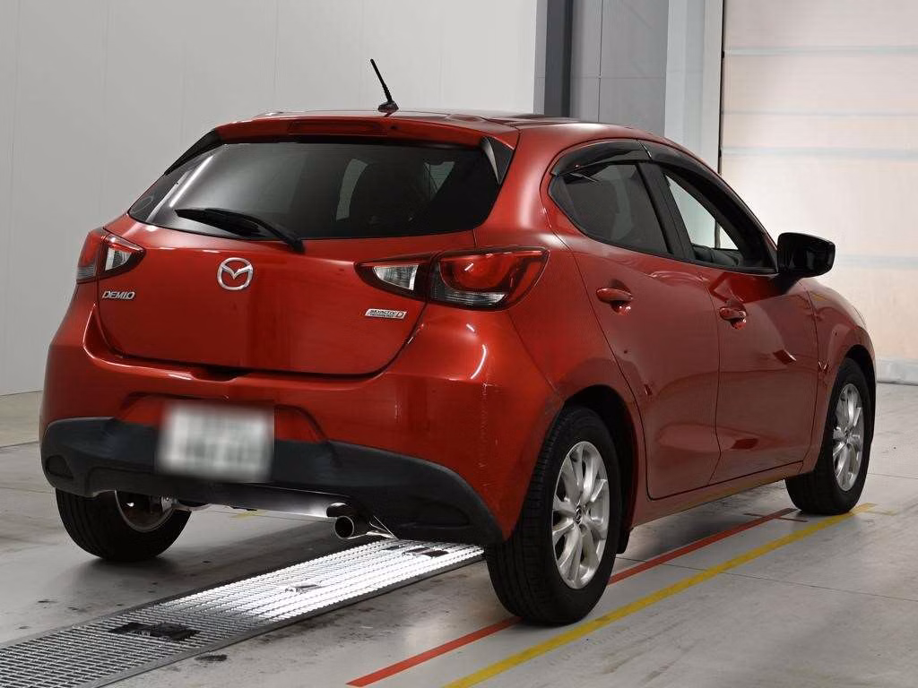 MAZDA DEMIO