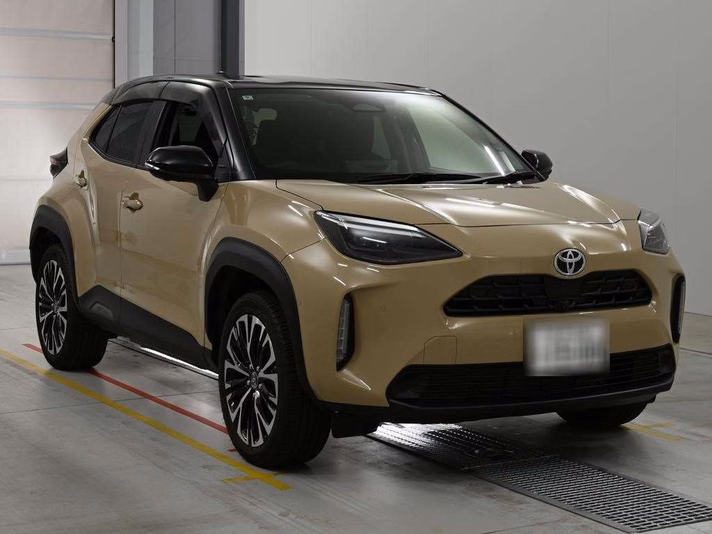 TOYOTA YARIS CROSS