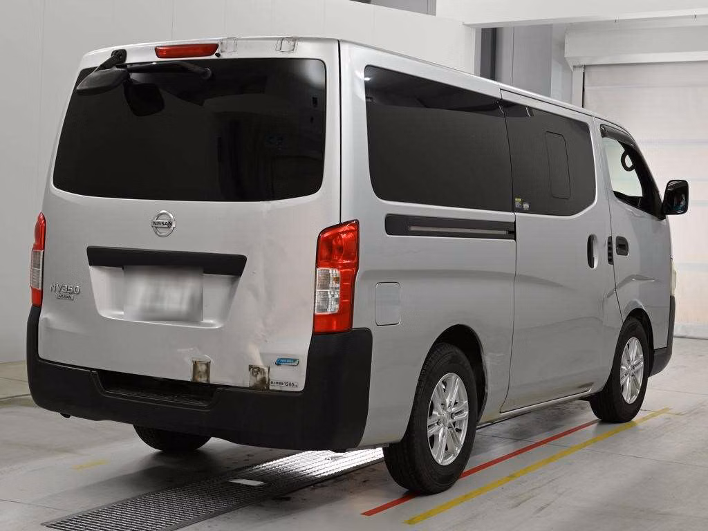 NISSAN NV350 CARAVAN