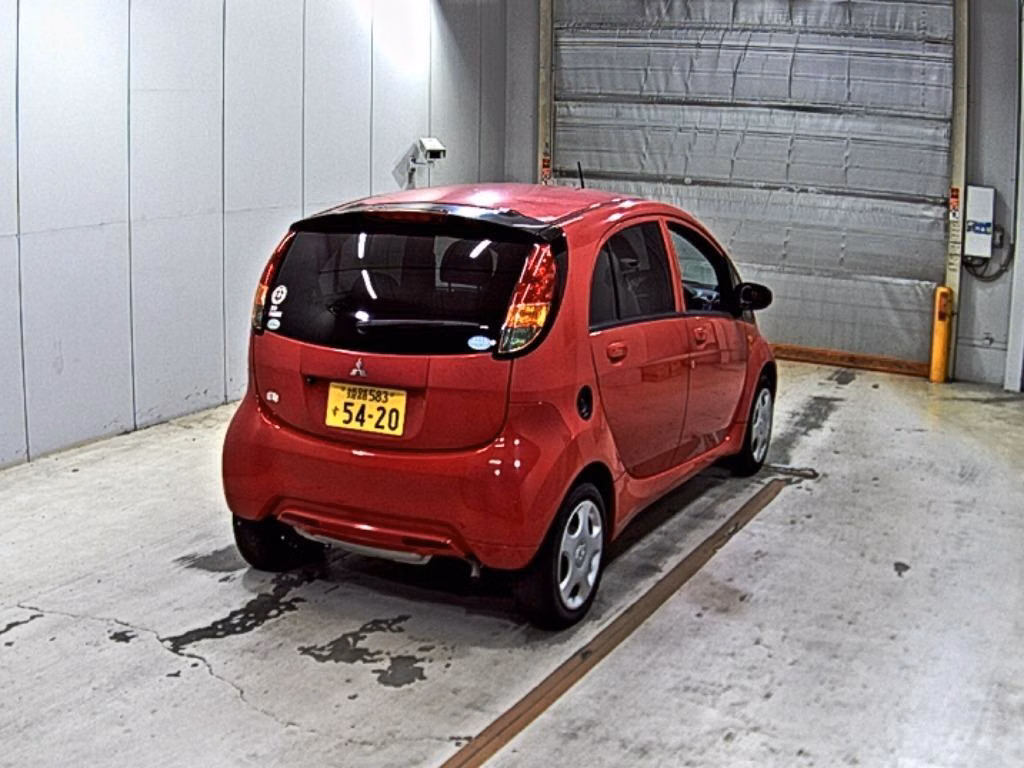 MITSUBISHI I