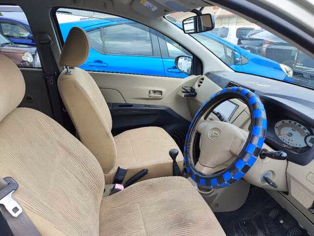 DAIHATSU MIRA
