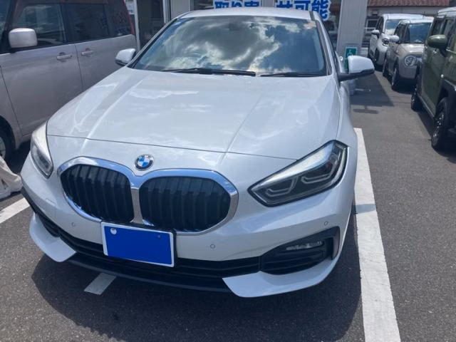 BMW 1-SERIES