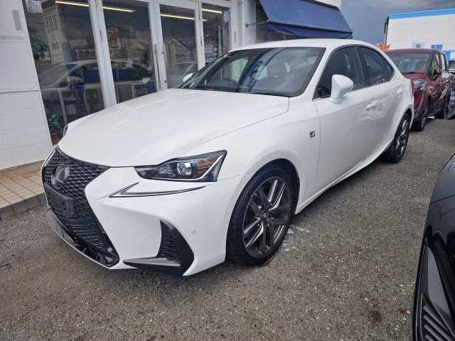 LEXUS IS300
