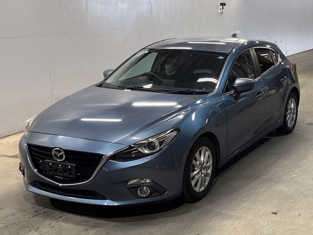 MAZDA AXELA