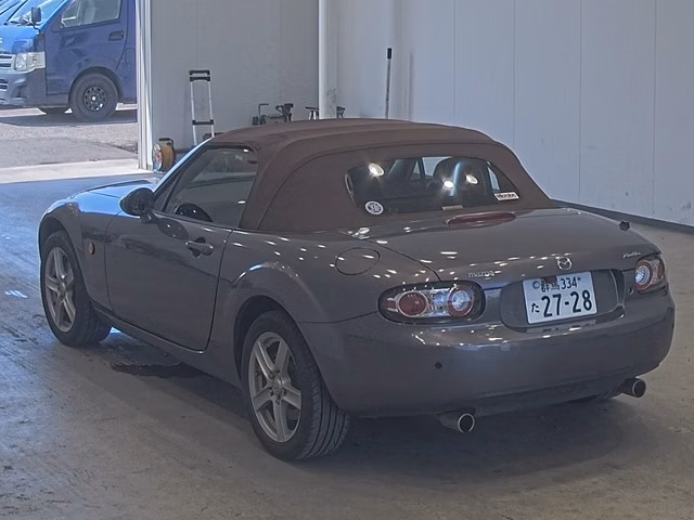 MAZDA ROADSTER