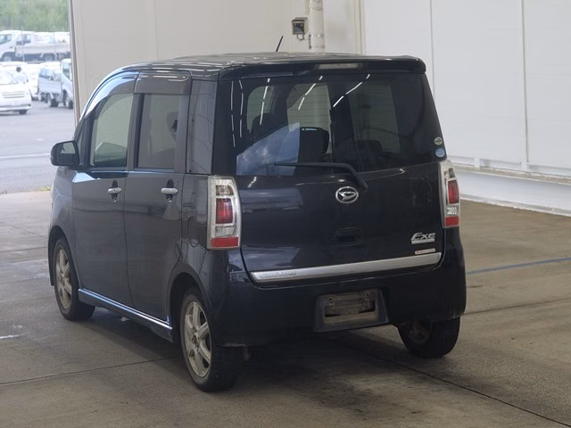 DAIHATSU TANTO EXE