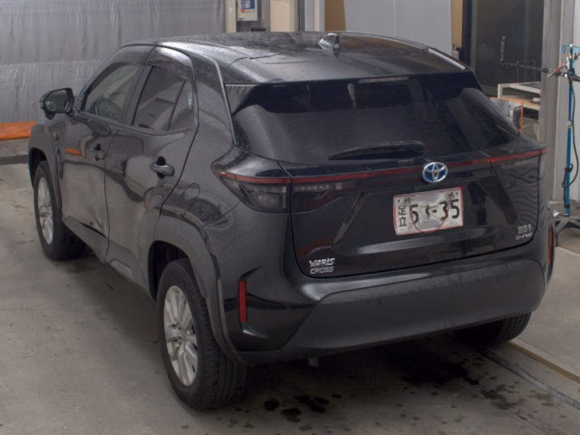 TOYOTA YARIS CROSS