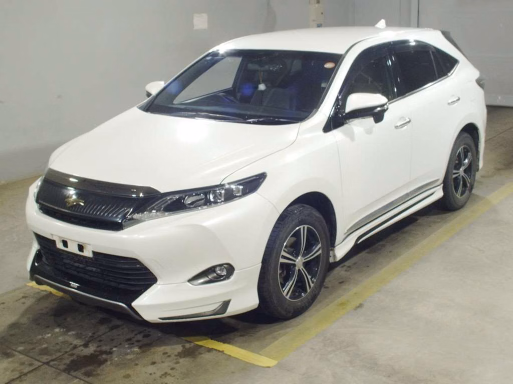 TOYOTA HARRIER