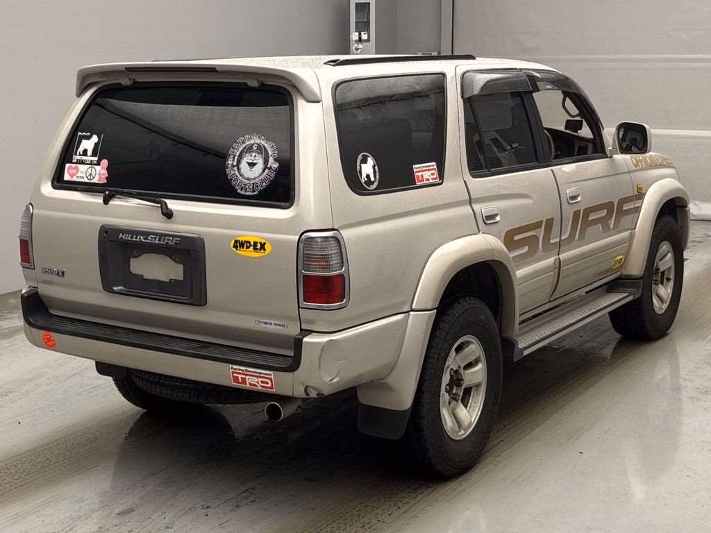 TOYOTA HILUX SURF