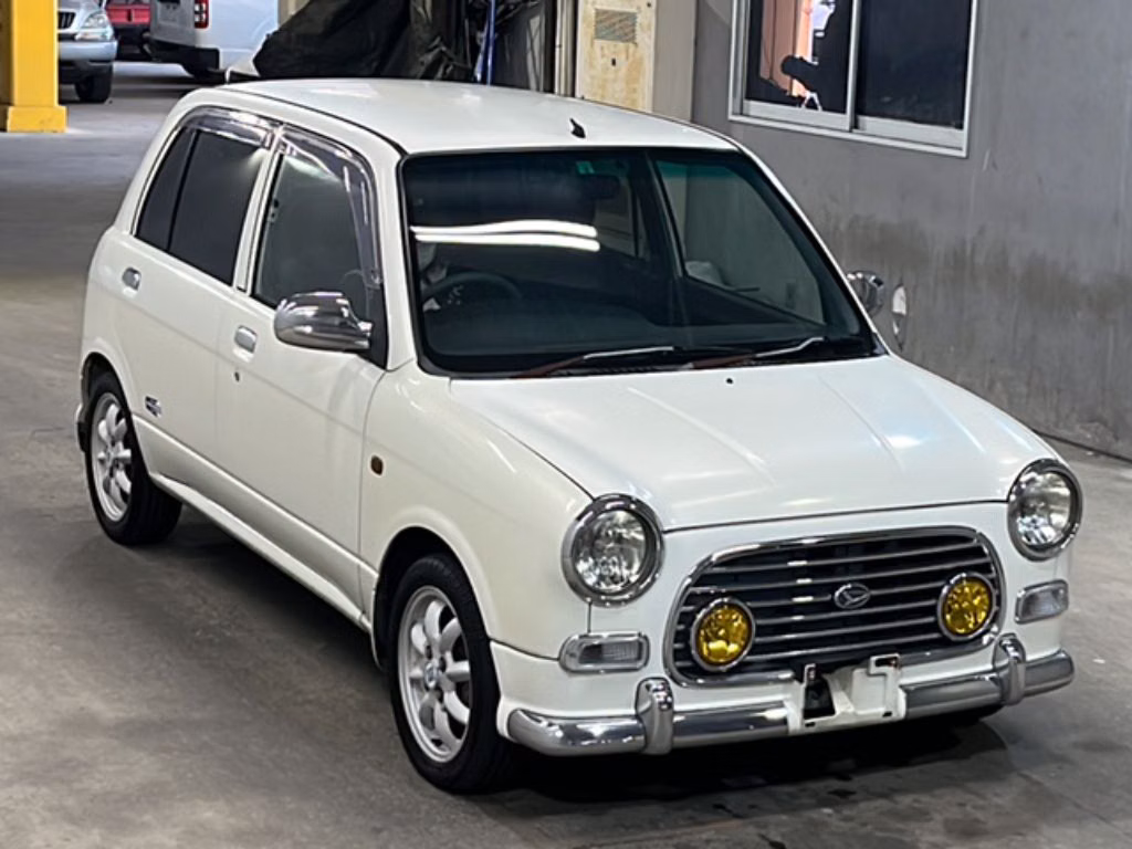 DAIHATSU MIRA GINO