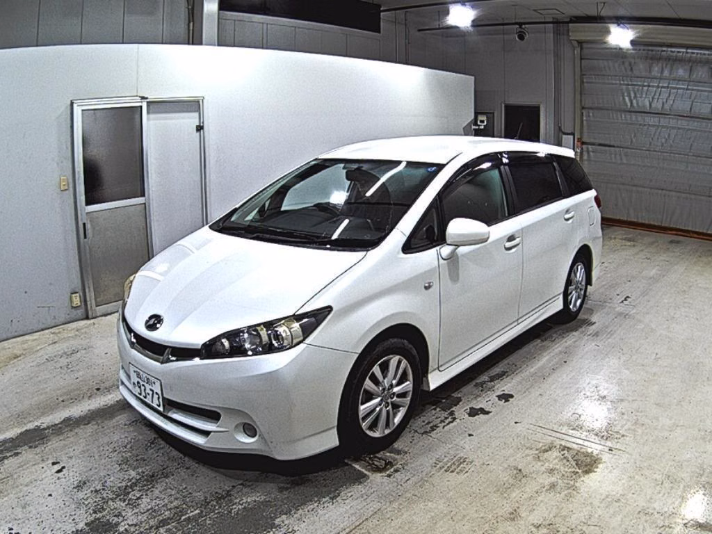 TOYOTA WISH