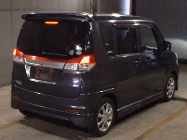 MITSUBISHI DELICA D:2