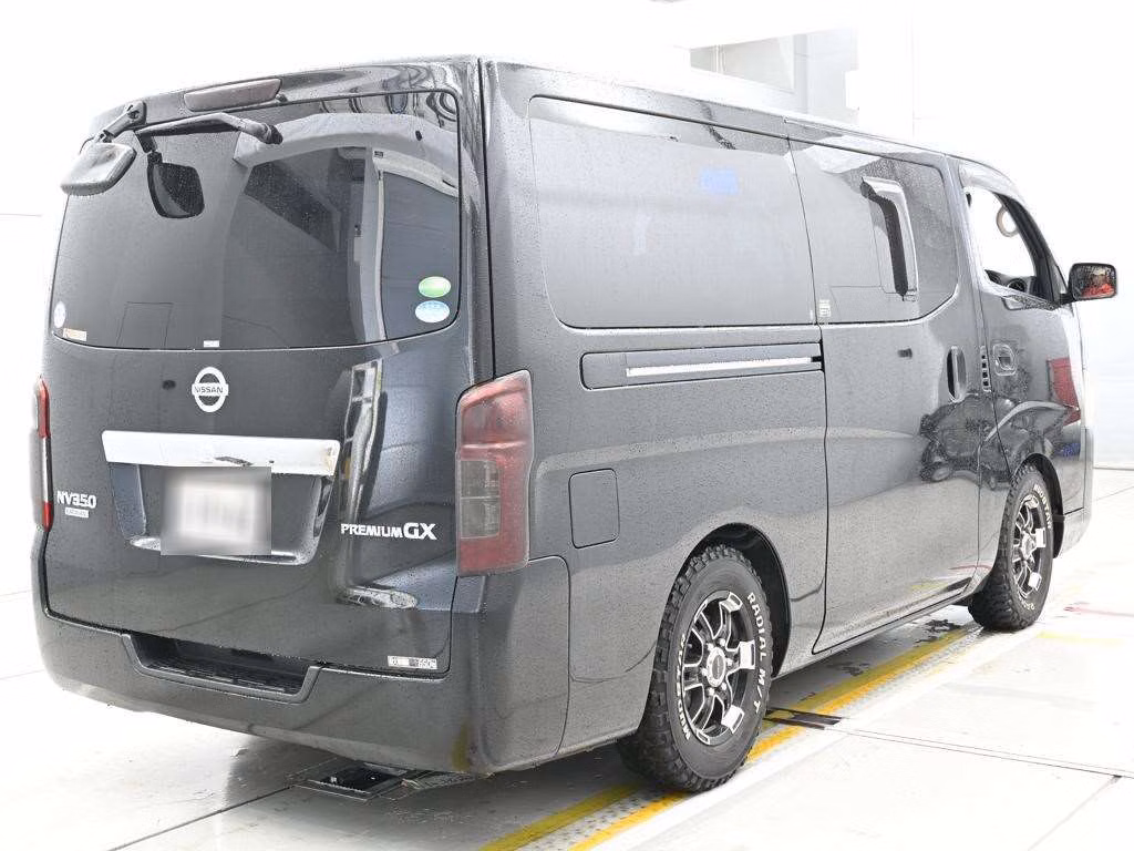 NISSAN NV350 CARAVAN