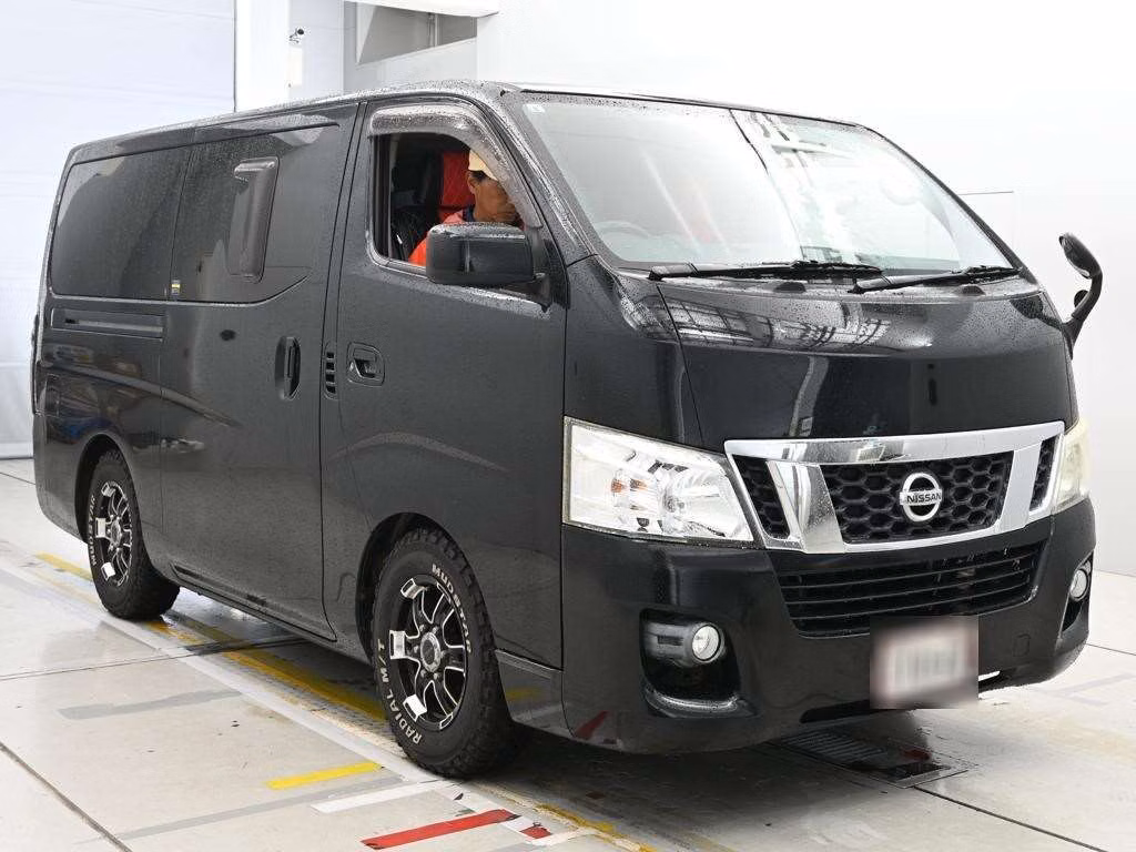 NISSAN NV350 CARAVAN