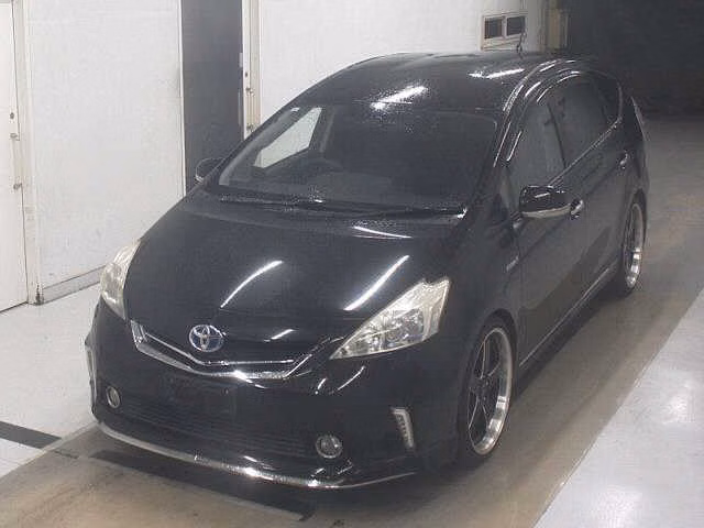 TOYOTA PRIUS ALPHA